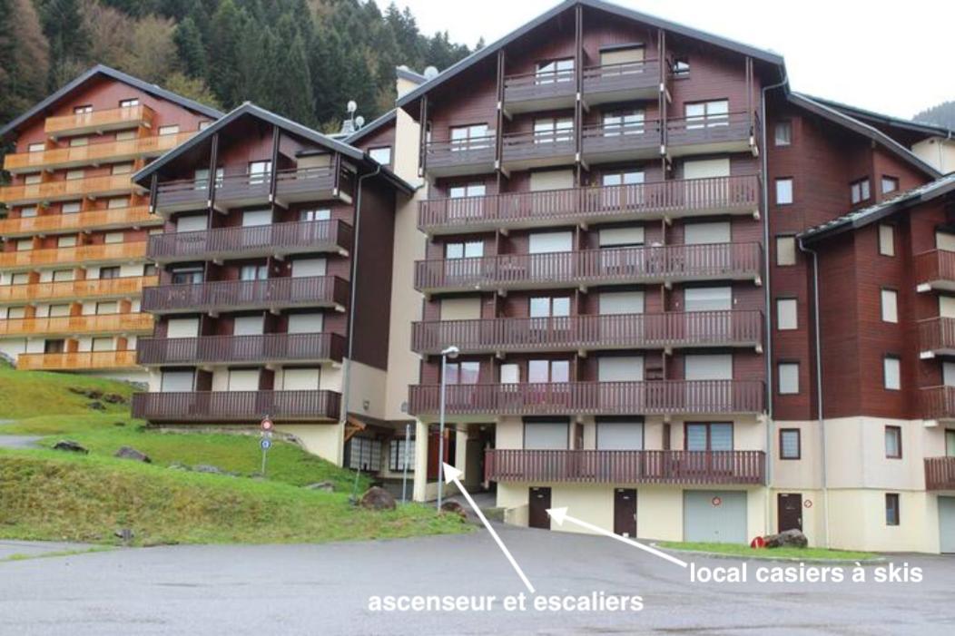 Au Pied Des Pistes B48, Chaleureux Studio 4 Pers, Balcon Plein Sud, Draps Non Compris Saint-Jean-d'Aulps Ngoại thất bức ảnh